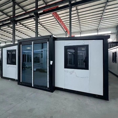 Case di container modulari espandibili con 2 camere da letto